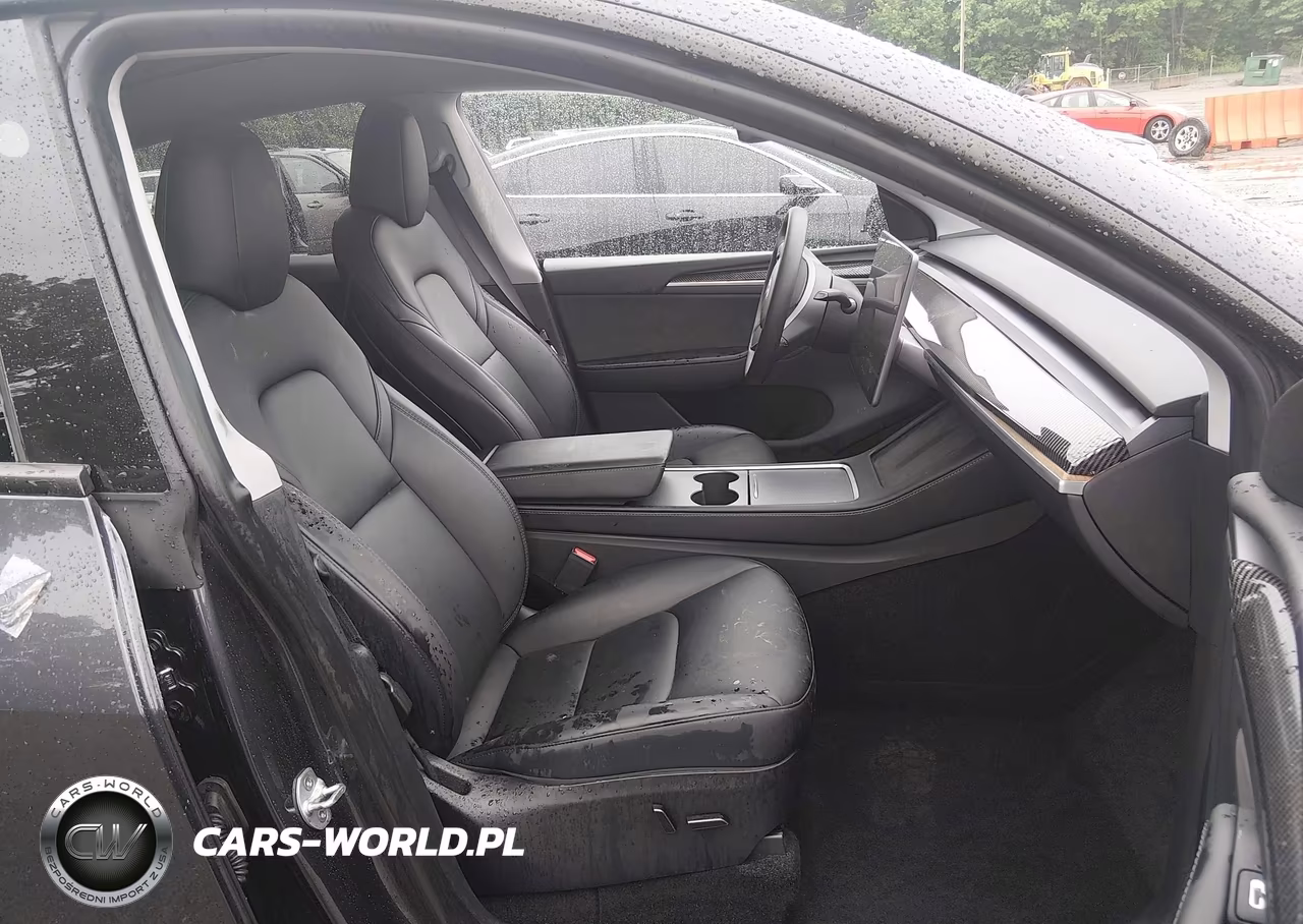 2024 Tesla Model Y Long Range Dual Motor All-Wheel Drive VIN:7SAYGDEEXRA220657 - 5
