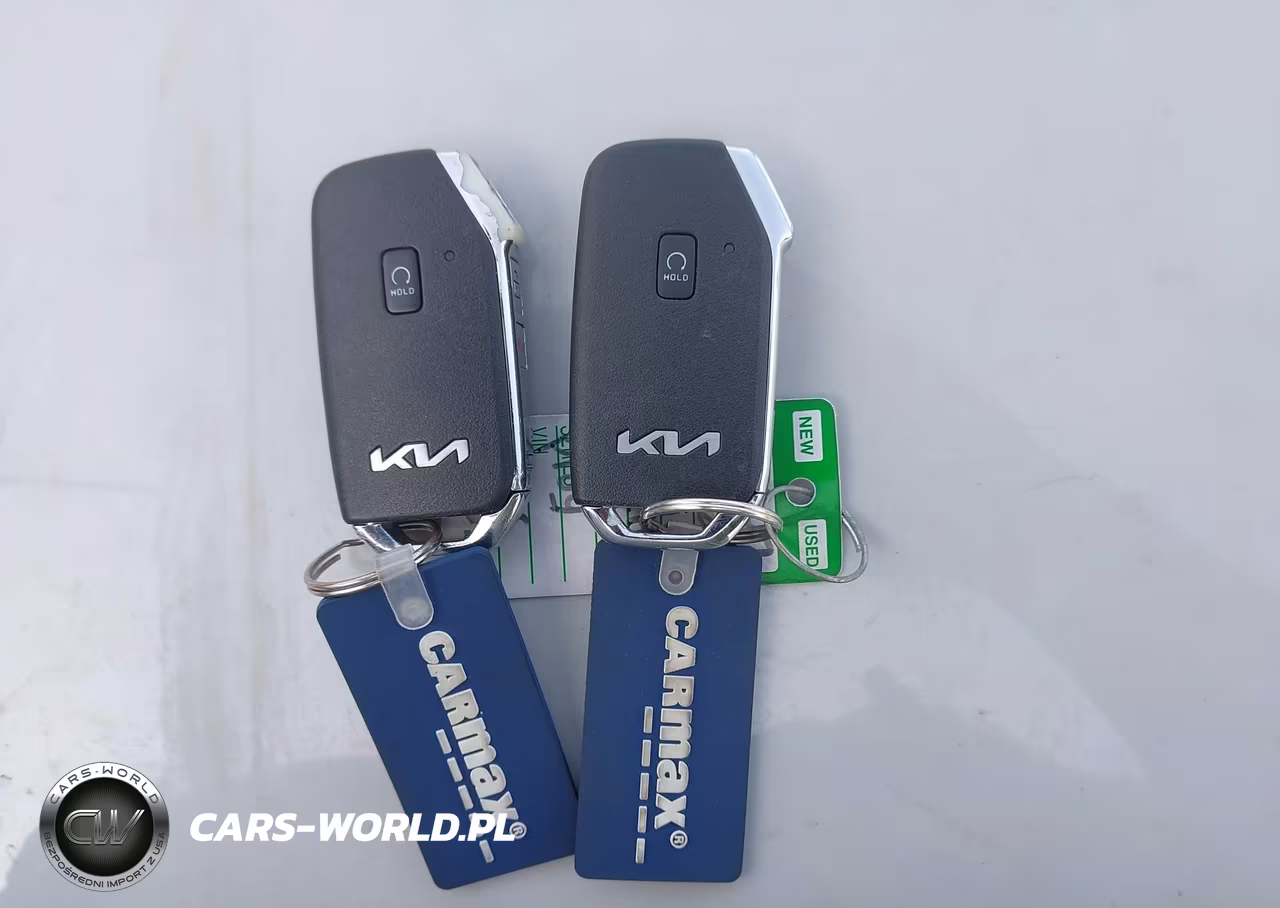 2023 Kia Seltos S VIN:KNDEU2AAXP7356163 - 11