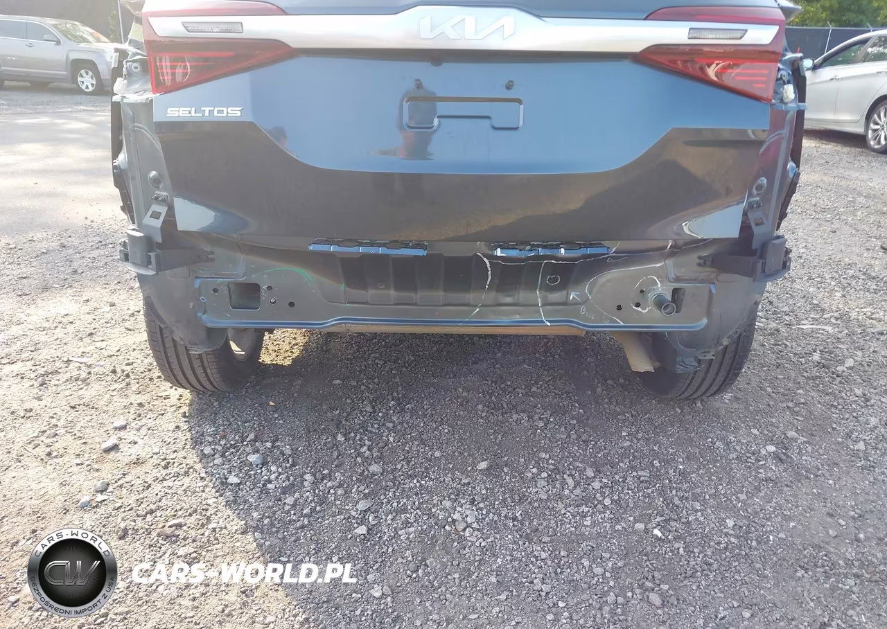 2023 Kia Seltos S VIN:KNDEU2AAXP7356163 - 6