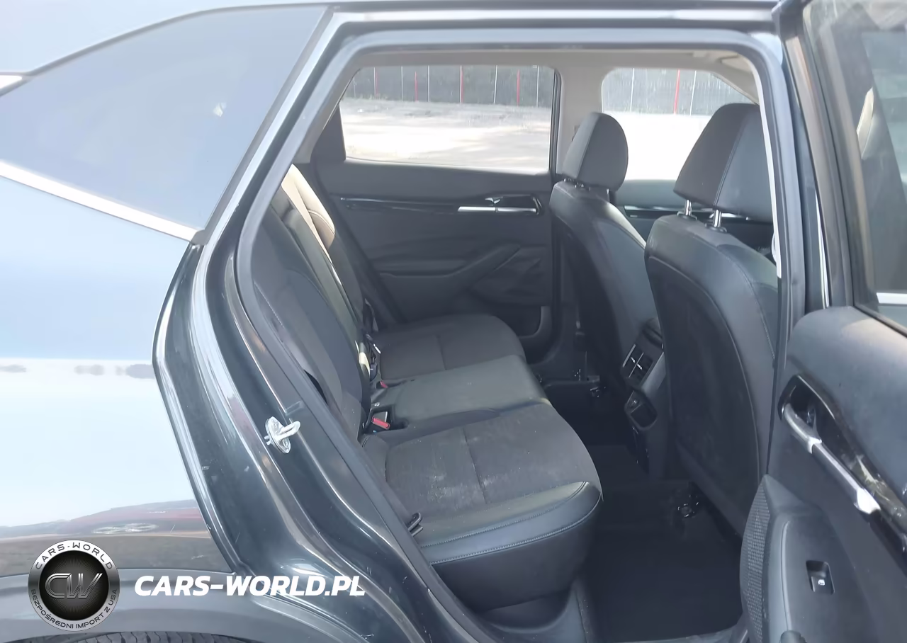 2023 Kia Seltos S VIN:KNDEU2AAXP7356163 - 8