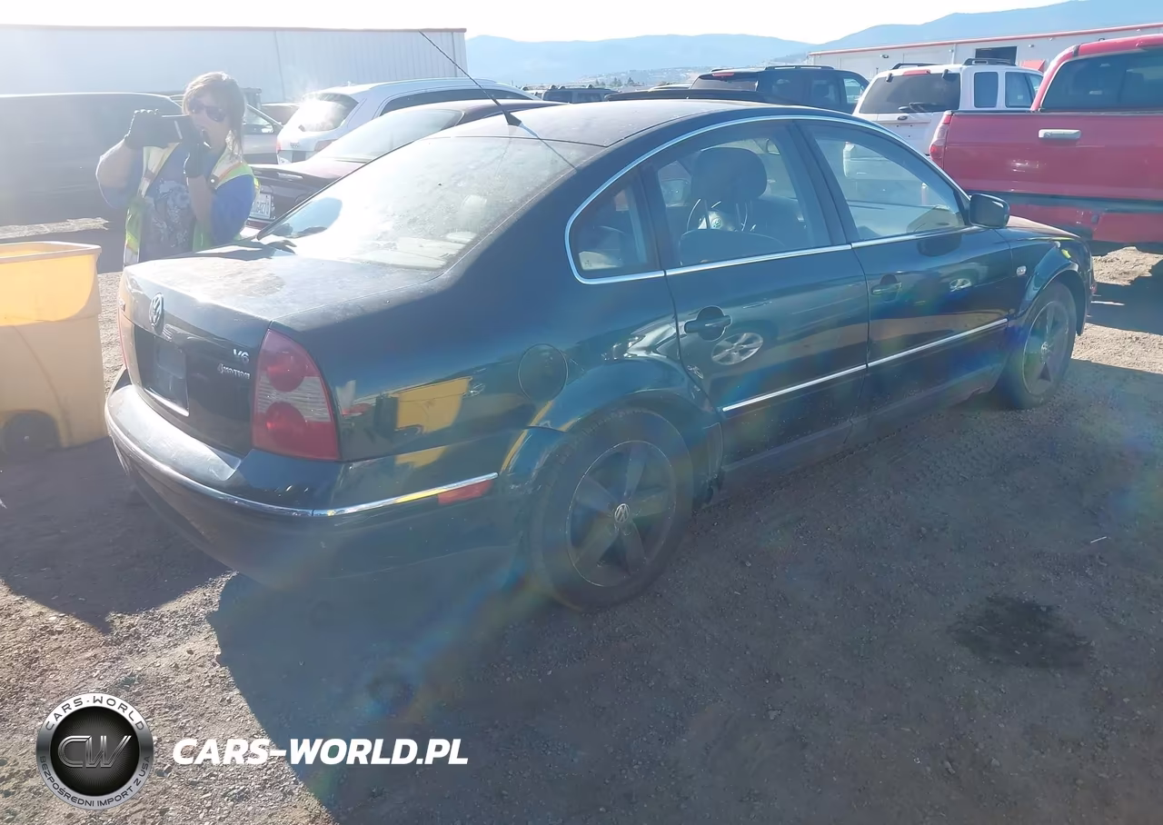 2001 Volkswagen Passat Glx VIN:WVWTH63B41E112231 - 4