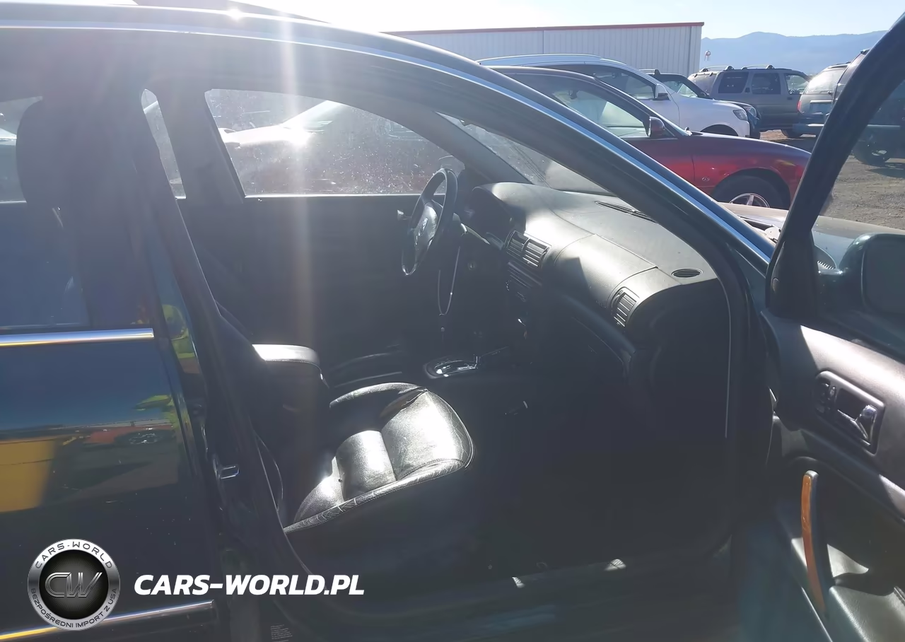 2001 Volkswagen Passat Glx VIN:WVWTH63B41E112231 - 5