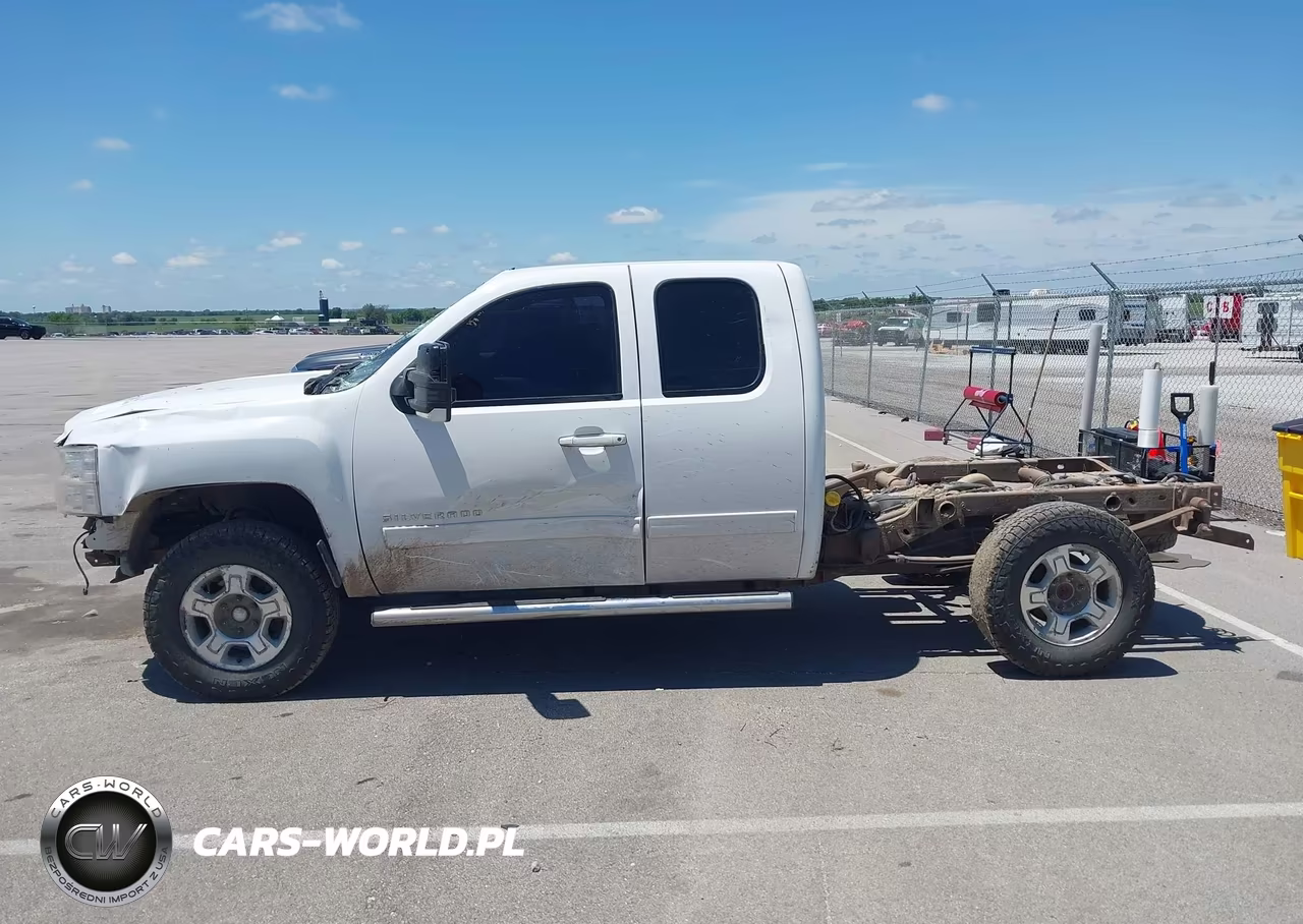 2011 Chevrolet Silverado 1500 Ltz VIN:1GCRKTE39BZ318753 - 15