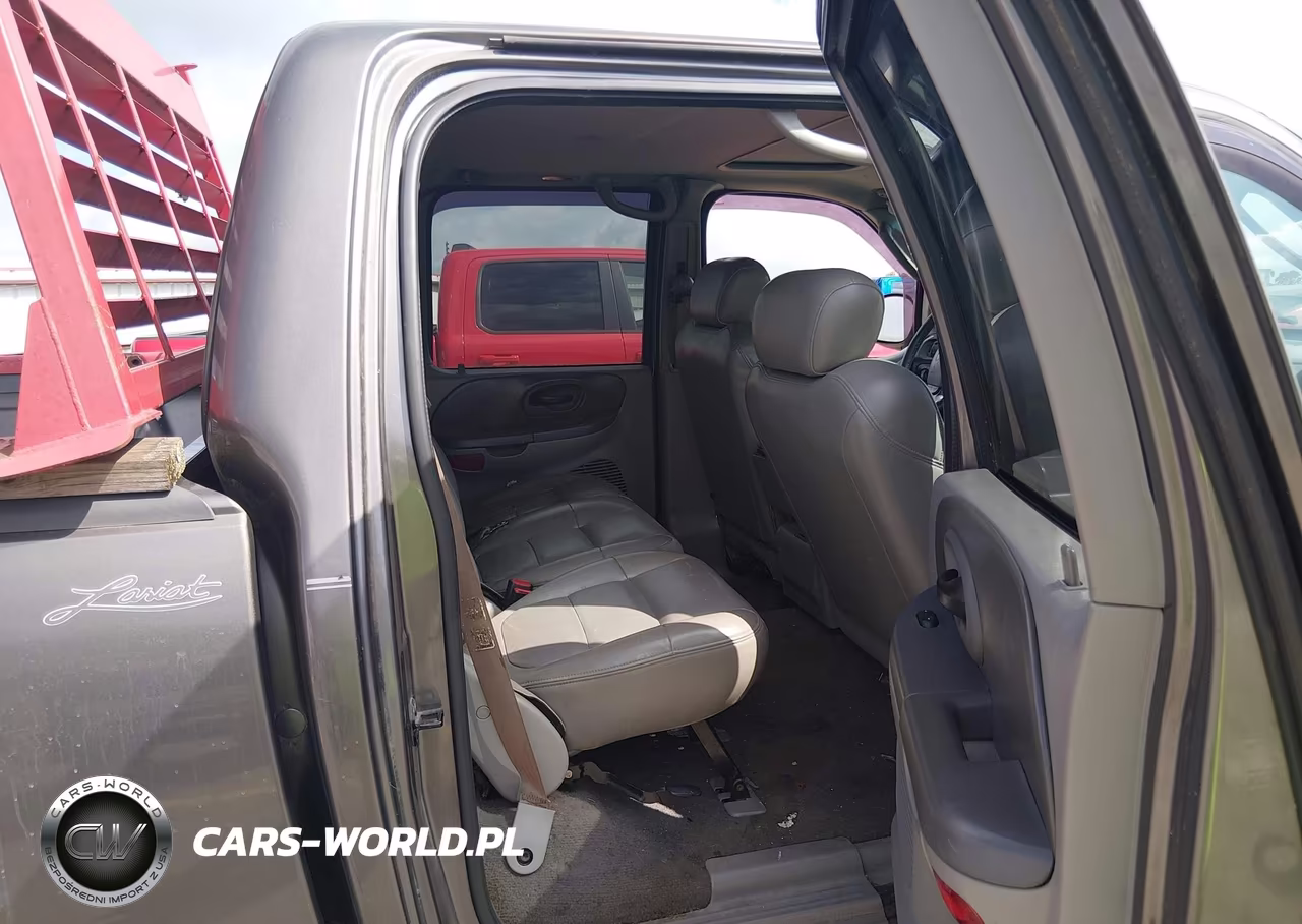 2002 Ford F-150 Lariat-Xlt VIN:1FTRW08L42KE06875 - 8