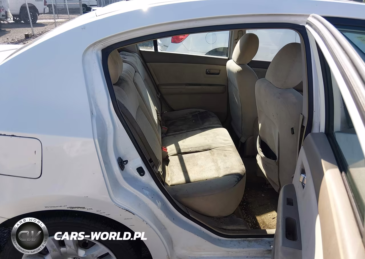 2012 Nissan Sentra 2.0 S VIN:3N1AB6AP4CL658637 - 8