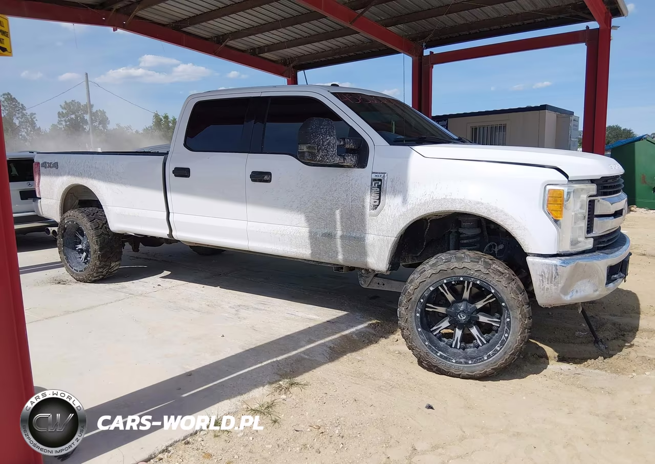 2017 Ford F-250 Xlt VIN:1FT7W2BT9HEF18848 - 13