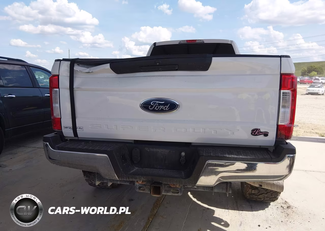2017 Ford F-250 Xlt VIN:1FT7W2BT9HEF18848 - 16