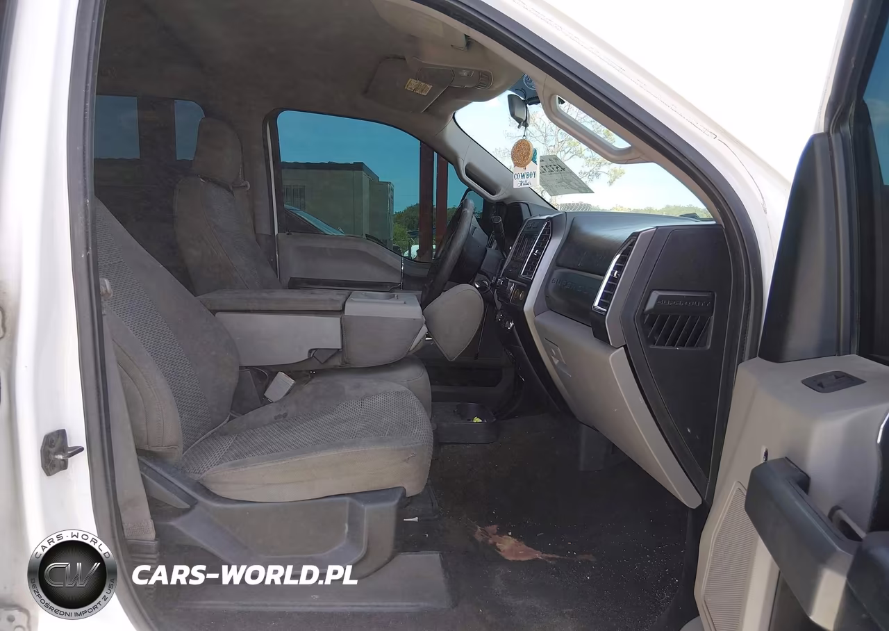 2017 Ford F-250 Xlt VIN:1FT7W2BT9HEF18848 - 5