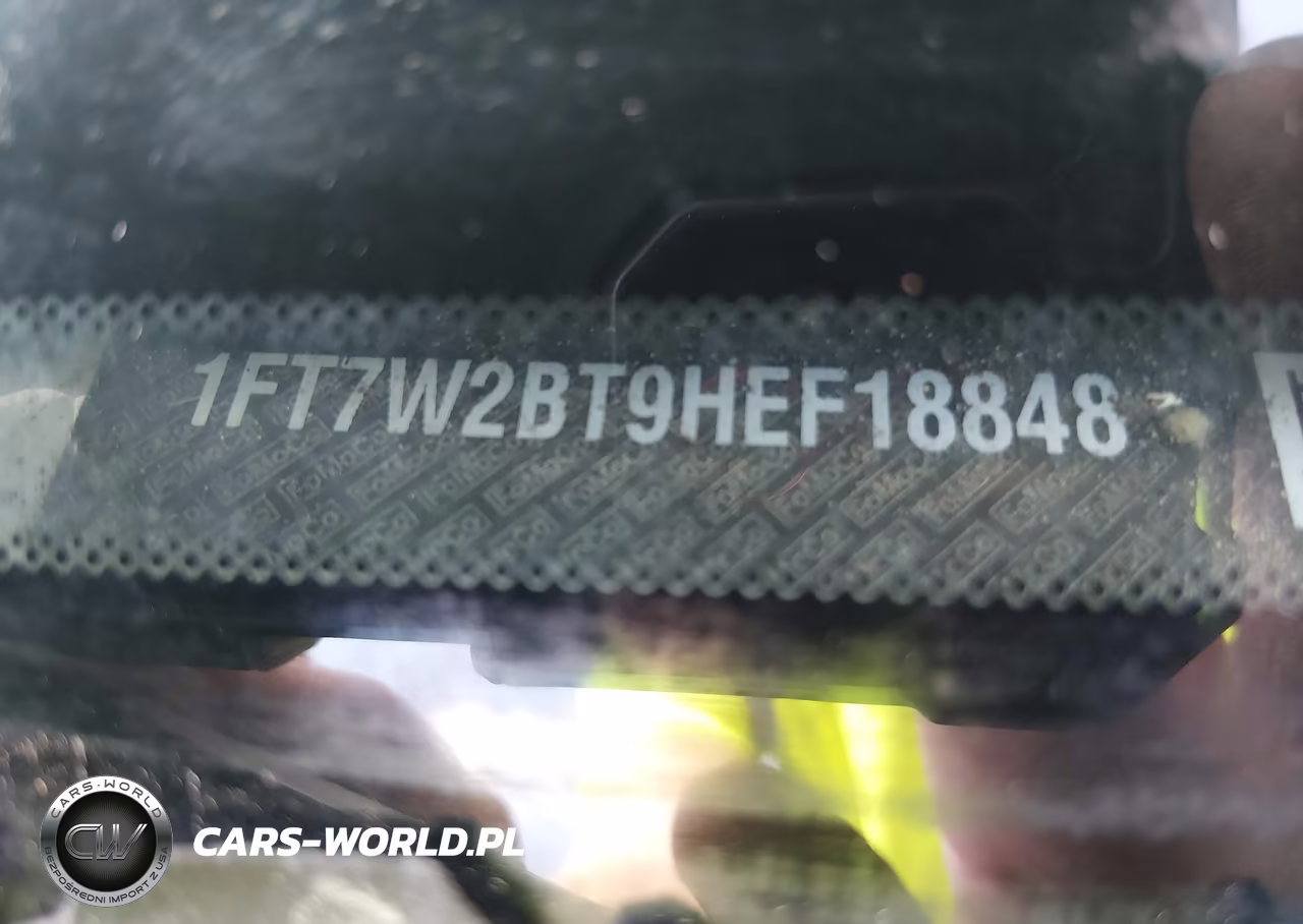 2017 Ford F-250 Xlt VIN:1FT7W2BT9HEF18848 - 9