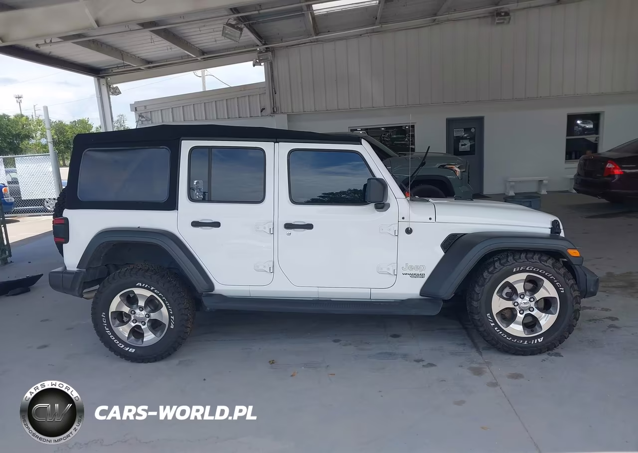 2021 Jeep Wrangler Unlimited Sport S 4X4 VIN:1C4HJXDN0MW644390 - 14