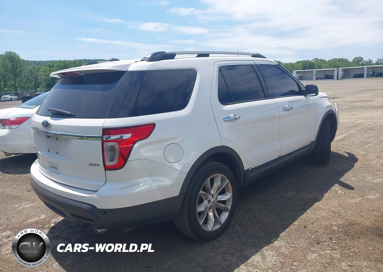 2012 Ford Explorer Xlt VIN:1FMHK8D80CGA70438 - 4