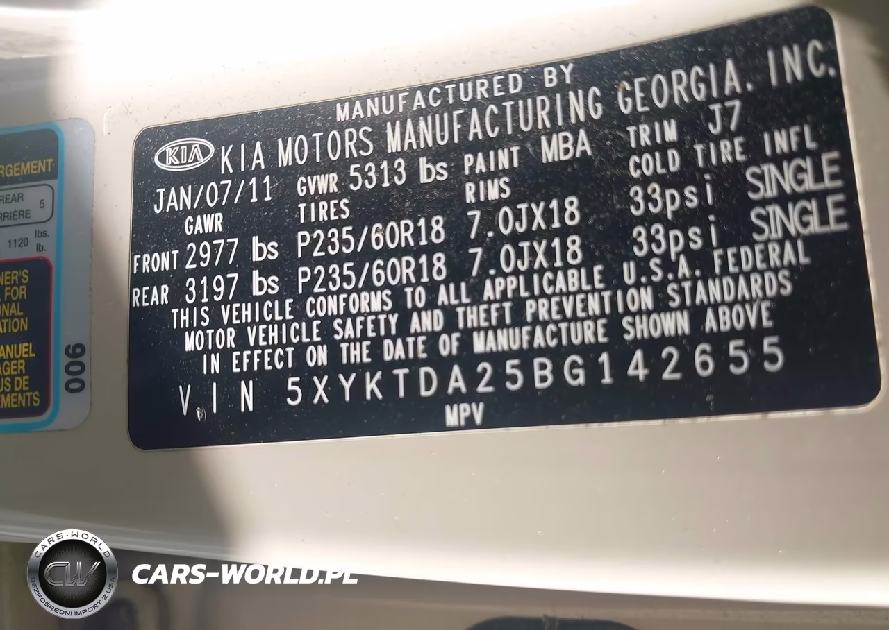 2011 Kia Sorento Lx V6 VIN:5XYKTDA25BG142655 - 9