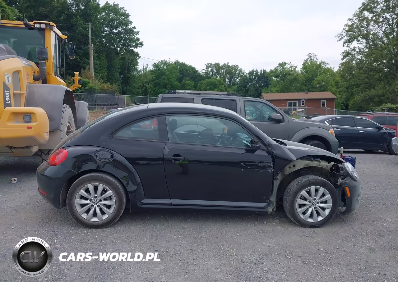 2015 Volkswagen Beetle 1.8T Fleet Edition VIN:3VWF17AT1FM602868 - 14