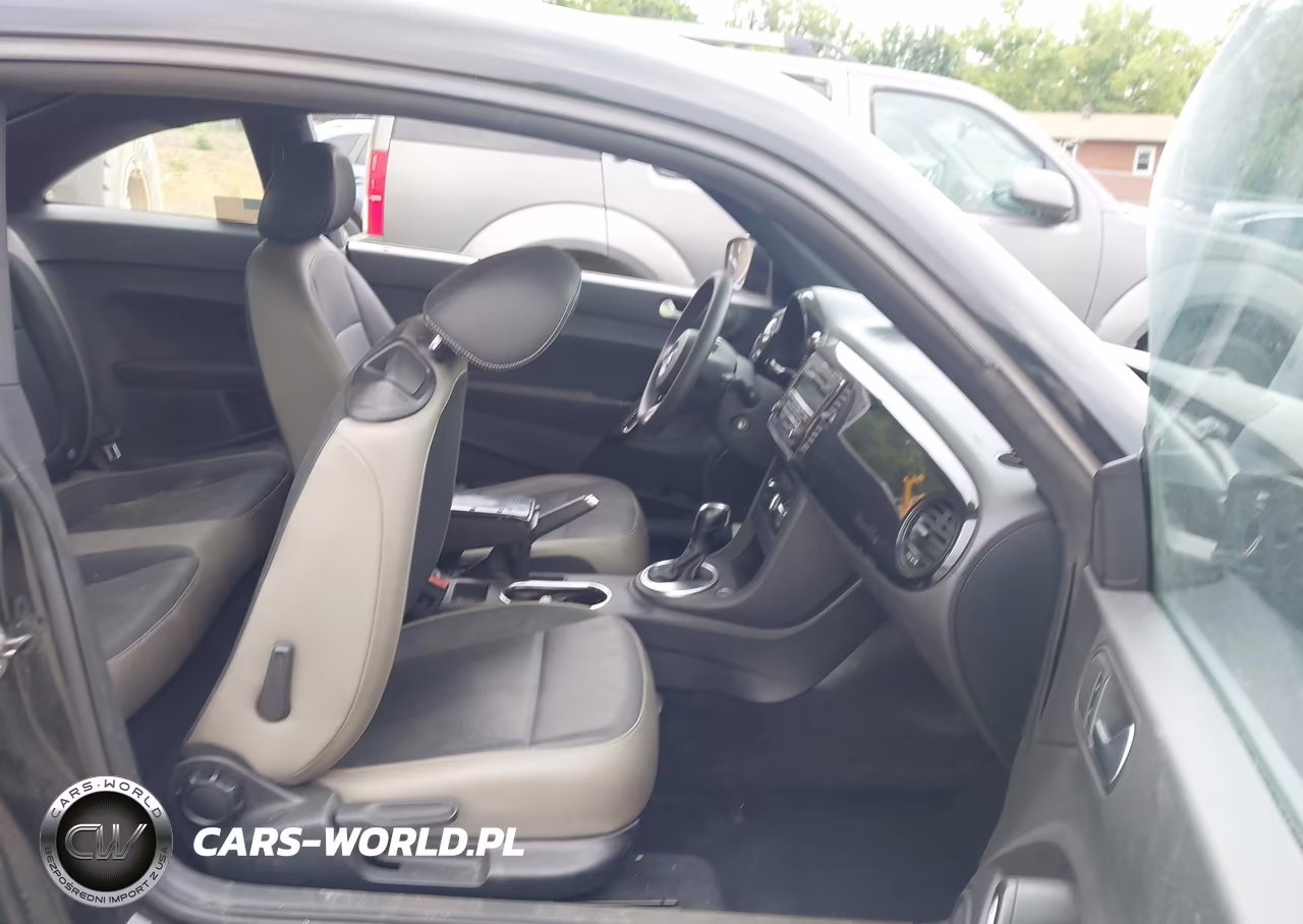 2015 Volkswagen Beetle 1.8T Fleet Edition VIN:3VWF17AT1FM602868 - 5
