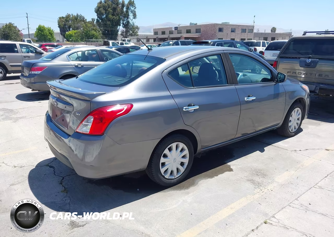 2018 Nissan Versa 1.6 Sv VIN:3N1CN7AP2JL863876 - 4