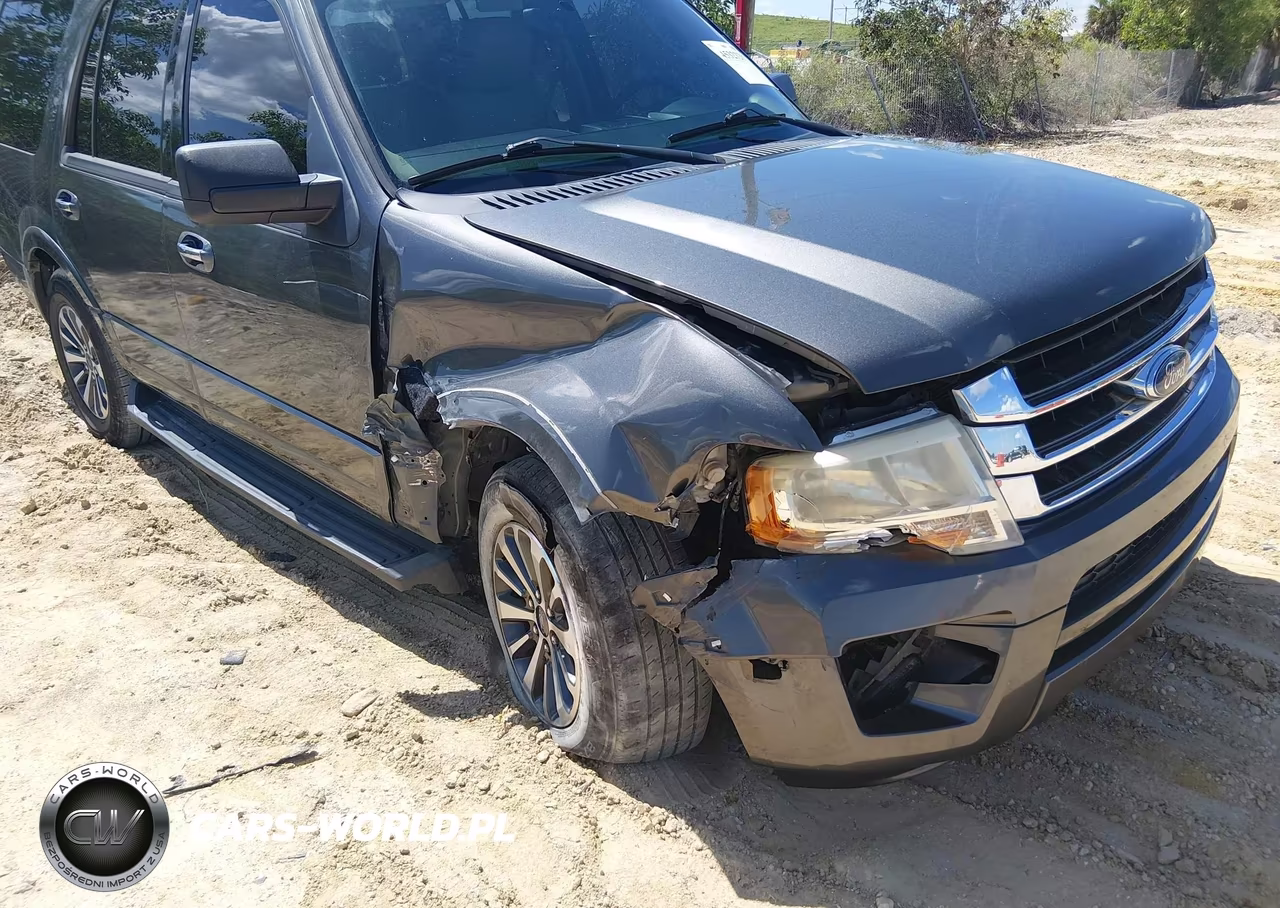 2015 Ford Expedition Xlt VIN:1FMJU1HT0FEF00244 - 6
