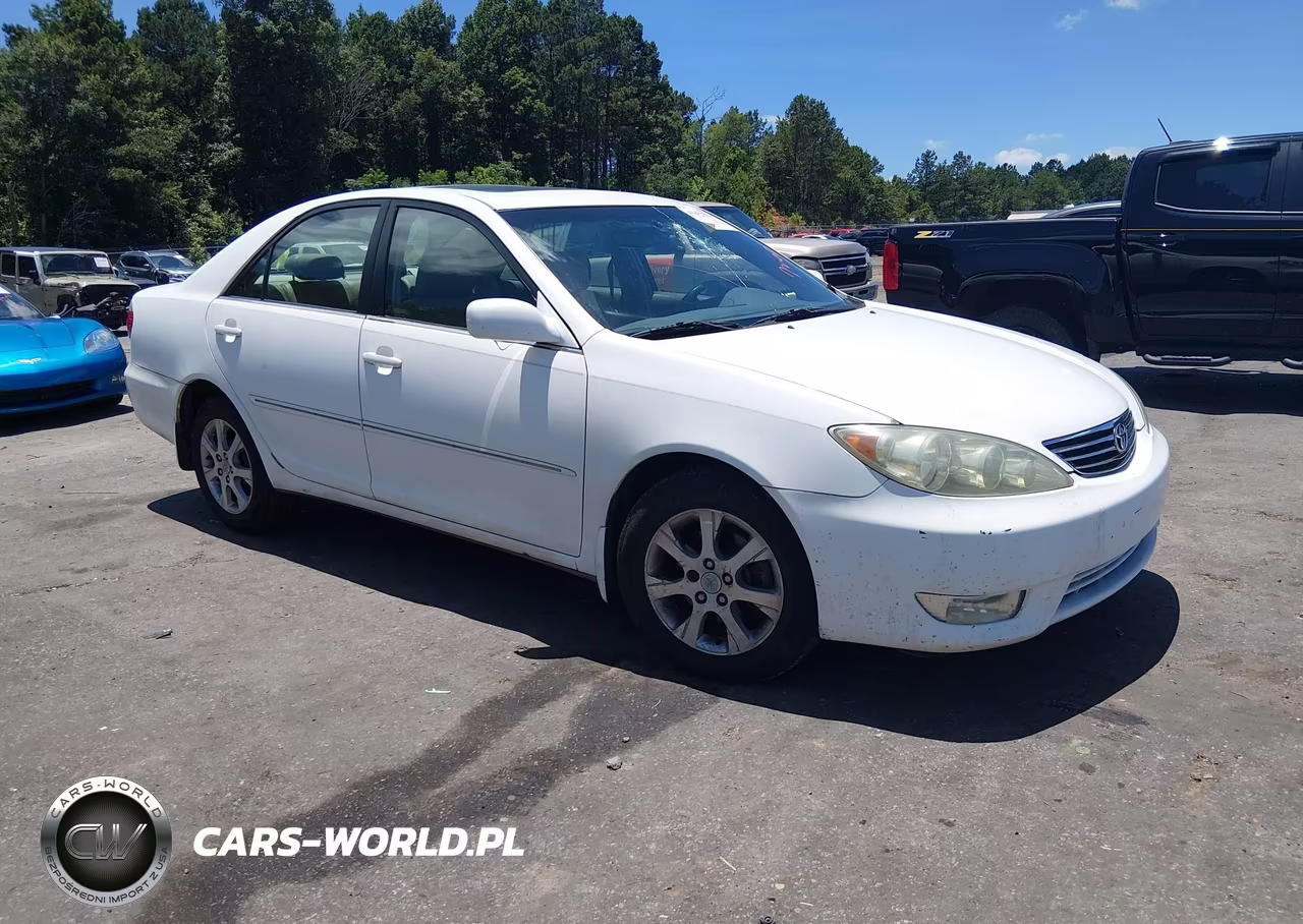 2005 Toyota Camry Xle V6 – zdjęcie 1 z 16