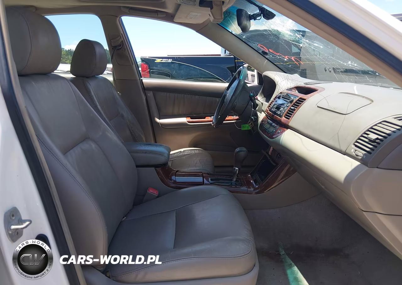 2005 Toyota Camry Xle V6 VIN:4T1BF32K25U090027 - 5
