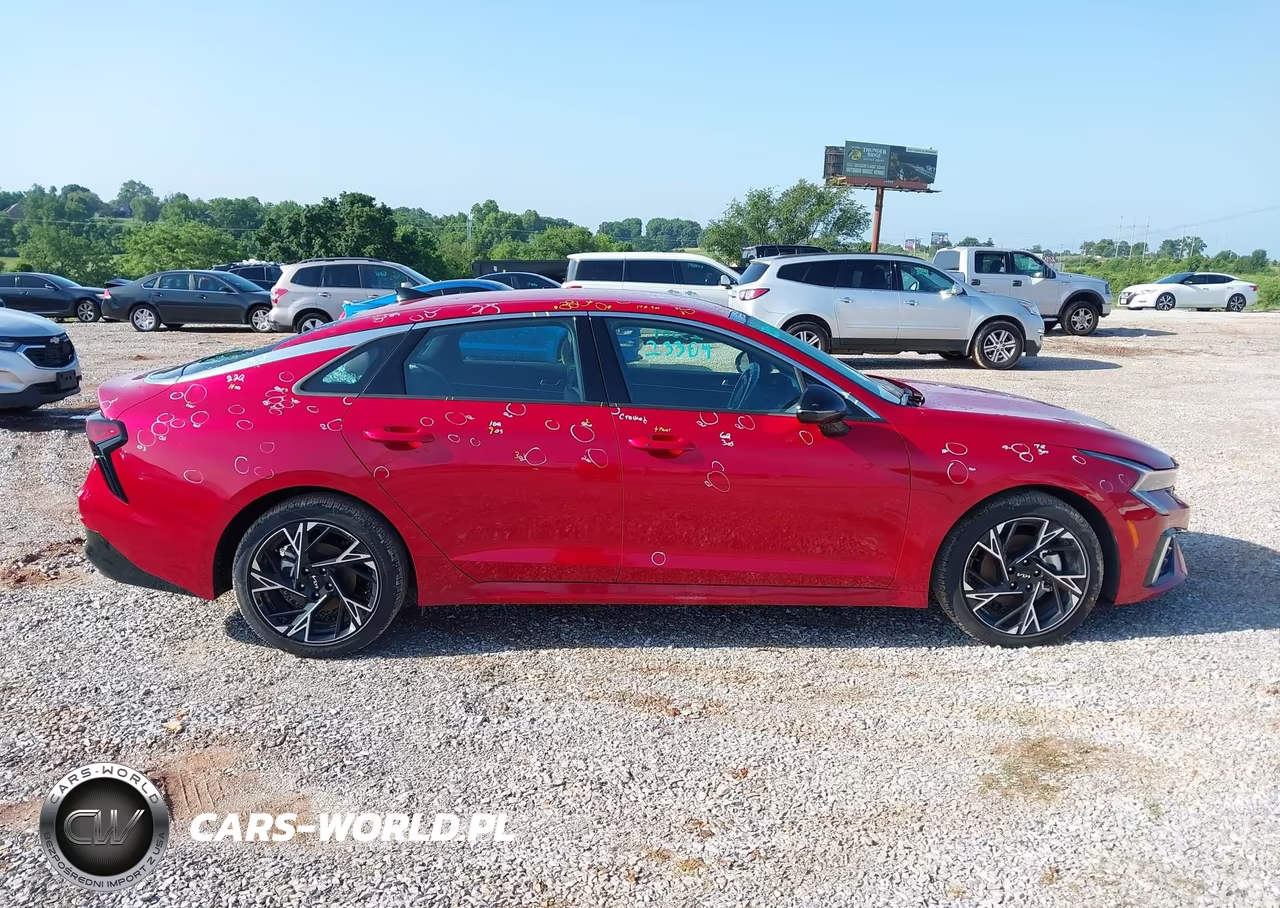 2025 Kia K5 Gt-Line VIN:KNAG64J76S5352129 - 13