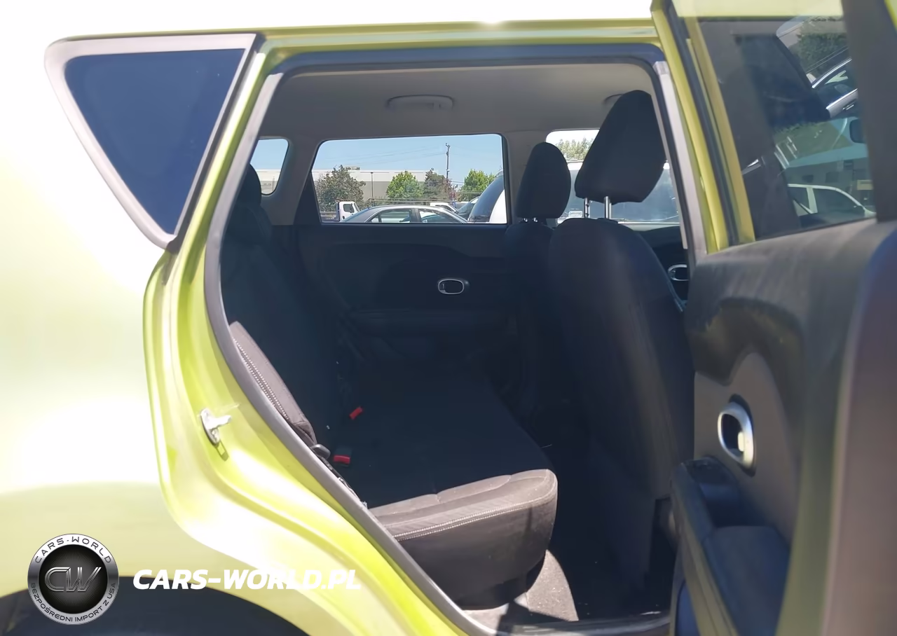 2015 Kia Soul VIN:KNDJN2A26F7756367 - 8