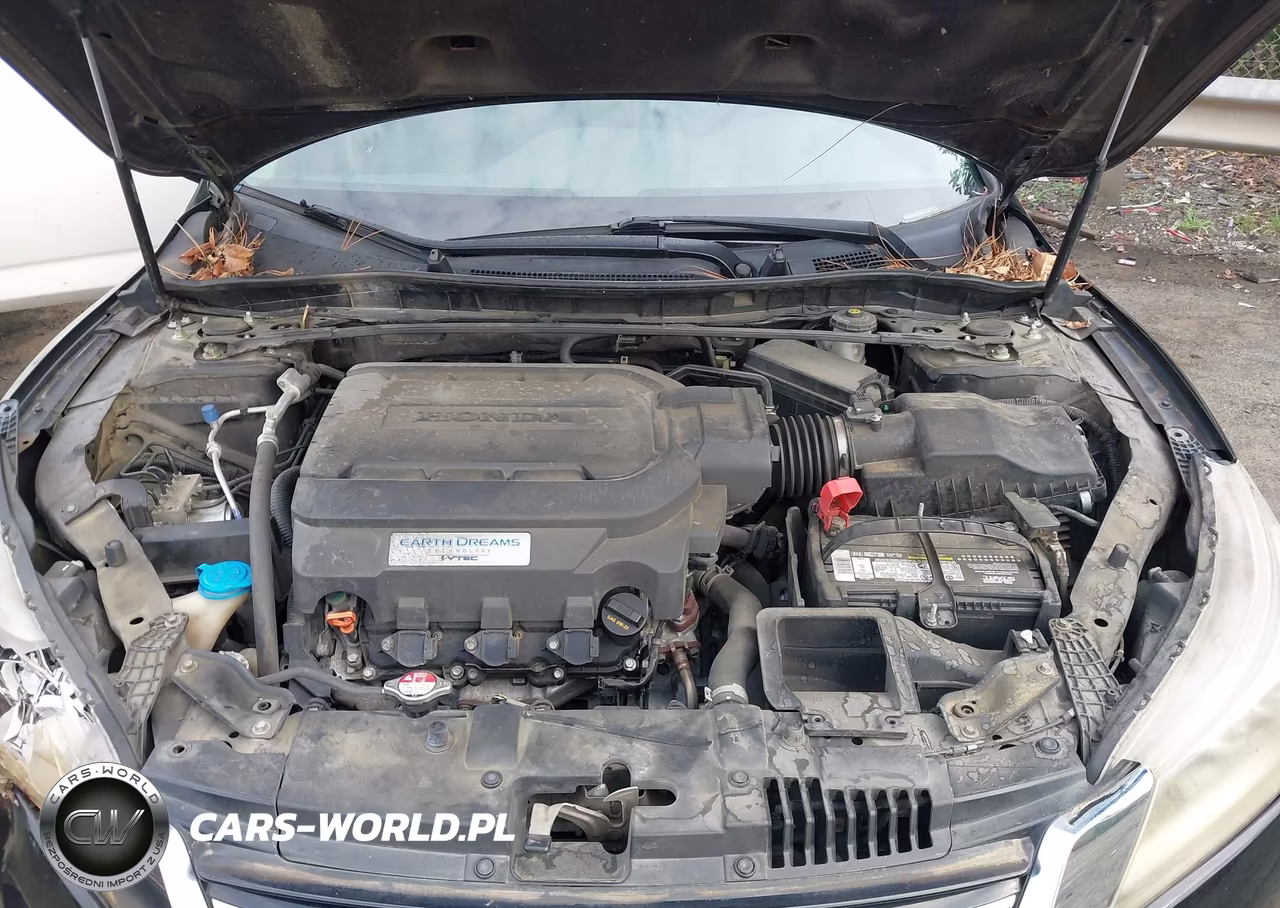 2015 Honda Accord Touring VIN:1HGCR3F91FA035046 - 10