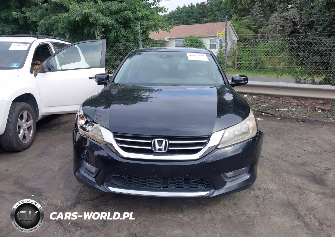 2015 Honda Accord Touring VIN:1HGCR3F91FA035046 - 12