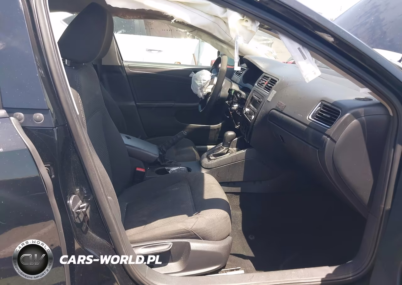 2014 Volkswagen Jetta 2.0L S VIN:3VW2K7AJ4EM398902 - 5