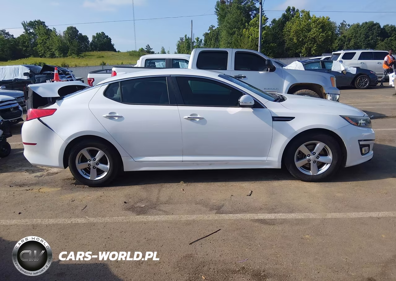2015 Kia Optima Lx VIN:5XXGM4A78FG448614 - 13