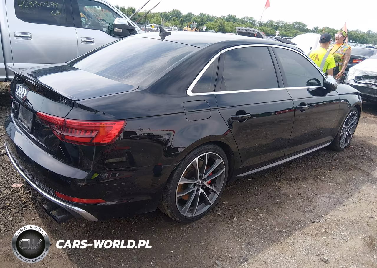2018 Audi S4 3.0T Premium Plus VIN:WAUC4AF44JA001470 - 4