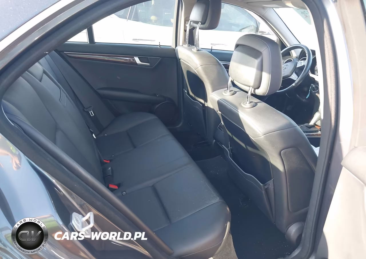 2014 Mercedes-Benz C 250 Luxury VIN:WDDGF4HBXER319988 - 8