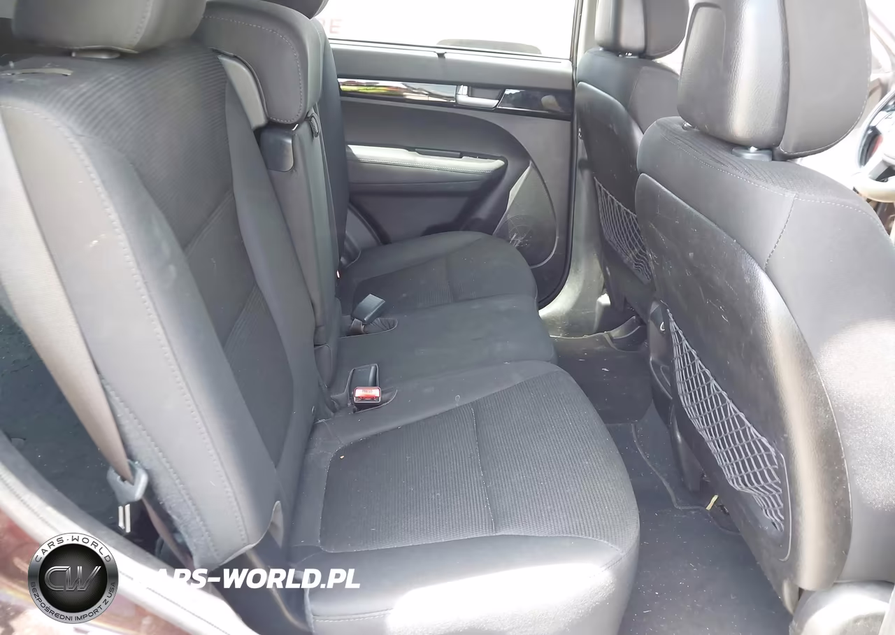 2015 Kia Sorento Lx VIN:5XYKT4A64FG627636 - 8