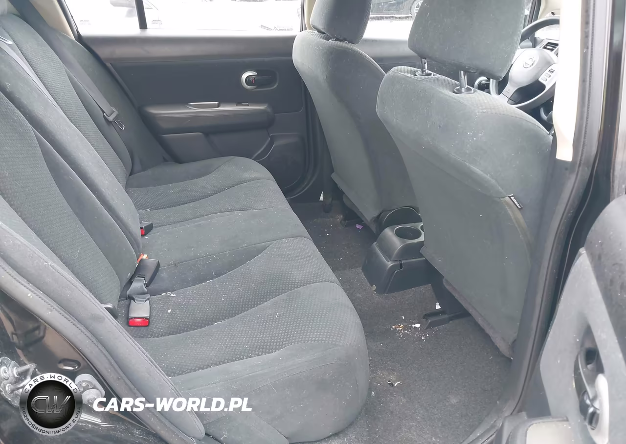 2011 Nissan Versa 1.8S VIN:3N1BC1CP0BL504748 - 8