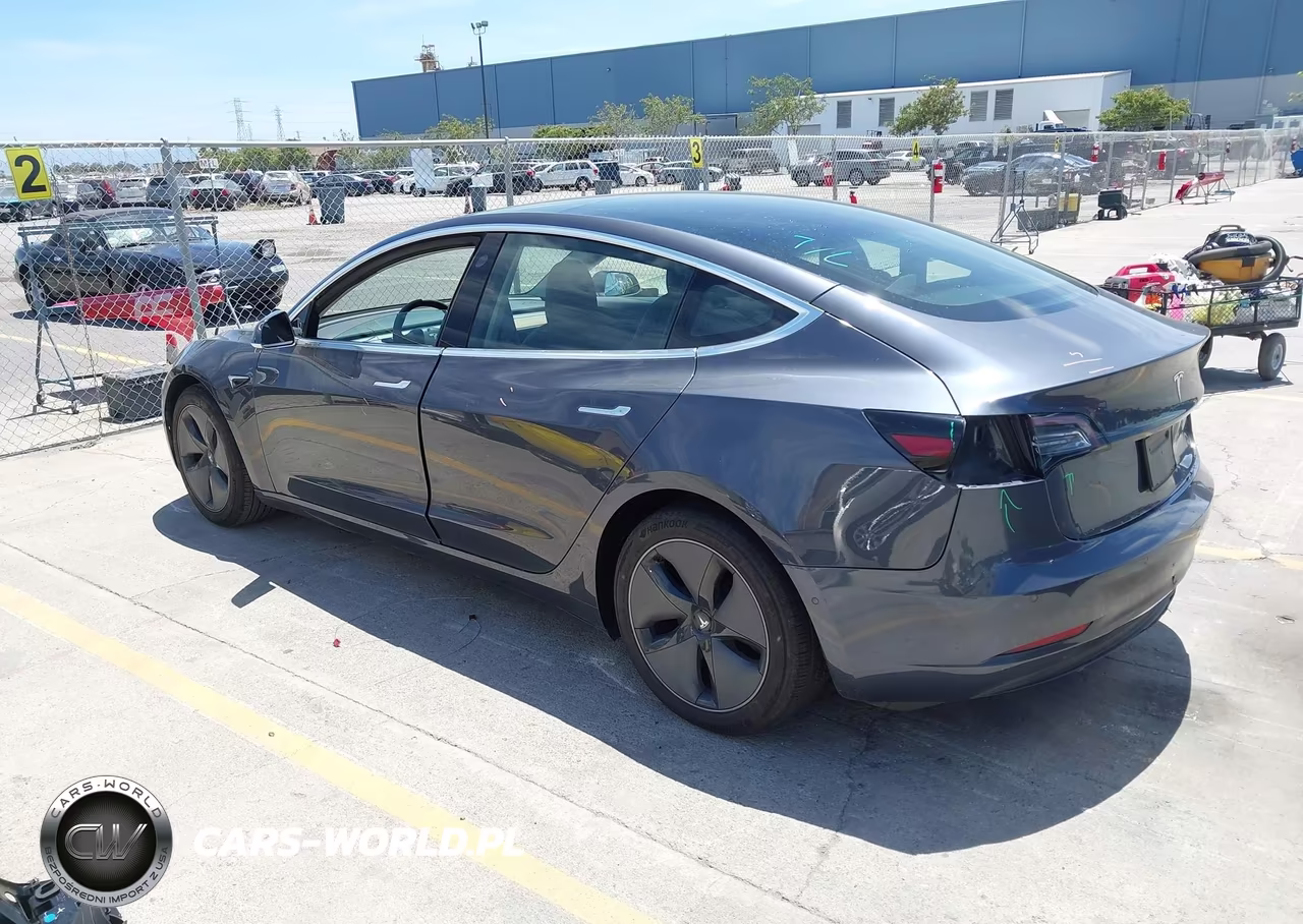 2020 Tesla Model 3 Standard Range Plus Rear-Wheel Drive-Standard Range Rear-Wheel Drive VIN:5YJ3E1EA4LF739366 - 3