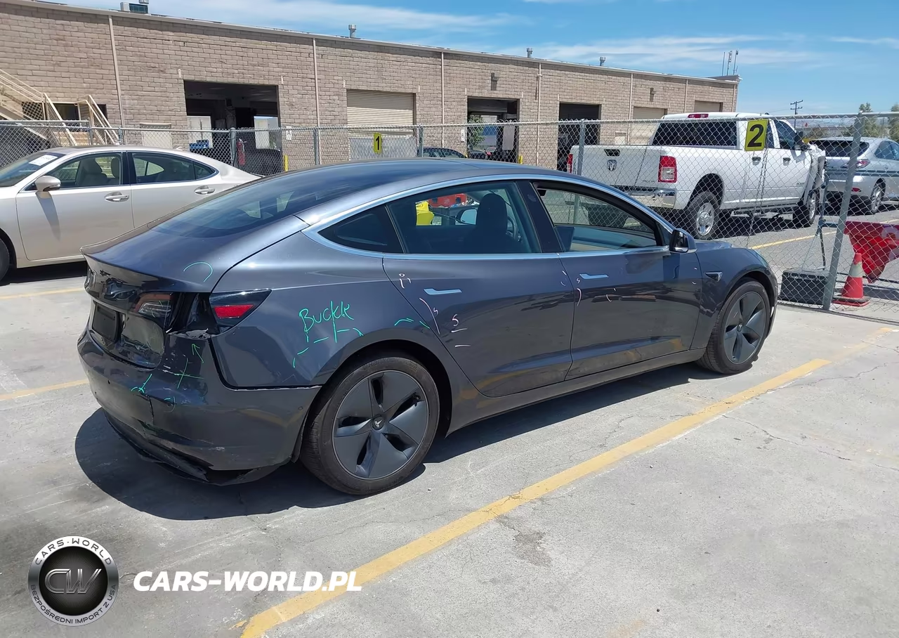 2020 Tesla Model 3 Standard Range Plus Rear-Wheel Drive-Standard Range Rear-Wheel Drive VIN:5YJ3E1EA4LF739366 - 4