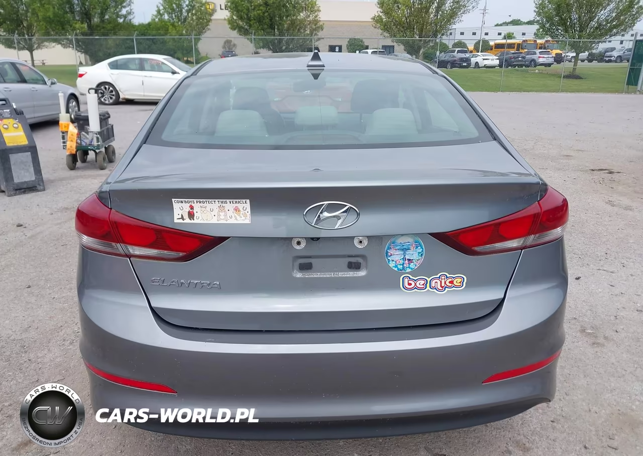 2018 Hyundai Elantra Value Edition VIN:KMHD84LFXJU658237 - 16
