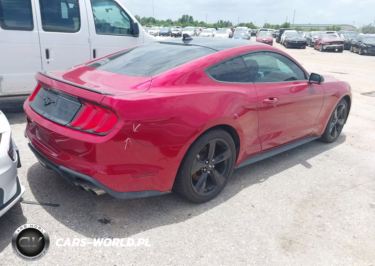 2022 Ford Mustang Ecoboost Premium Fastback VIN:1FA6P8TH2N5136846 - 4