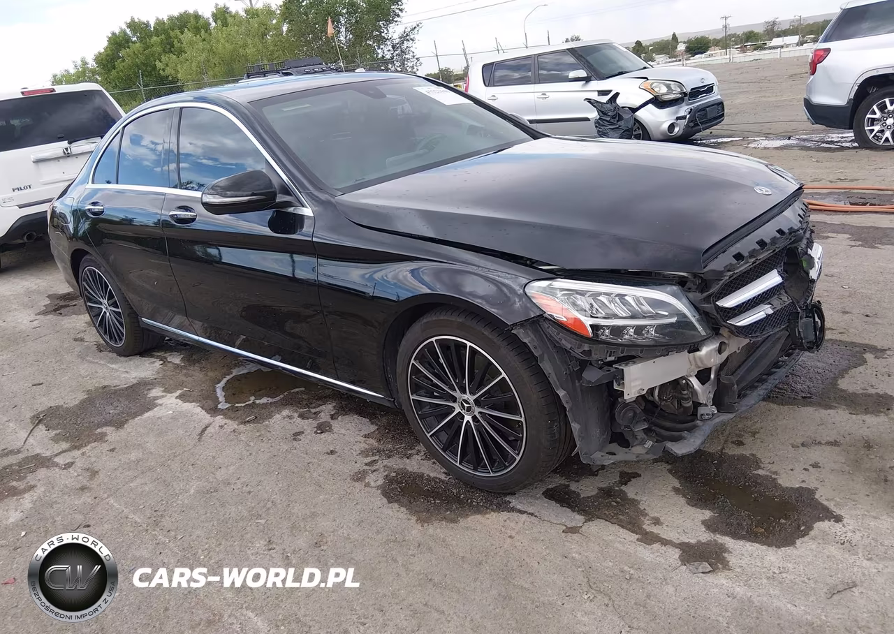 2020 Mercedes-Benz C 300