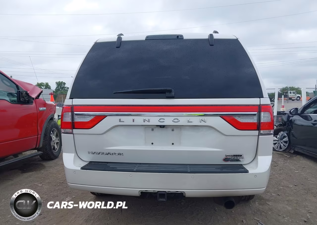 2016 Lincoln Navigator Select VIN:5LMJJ2HT3GEL02805 - 17
