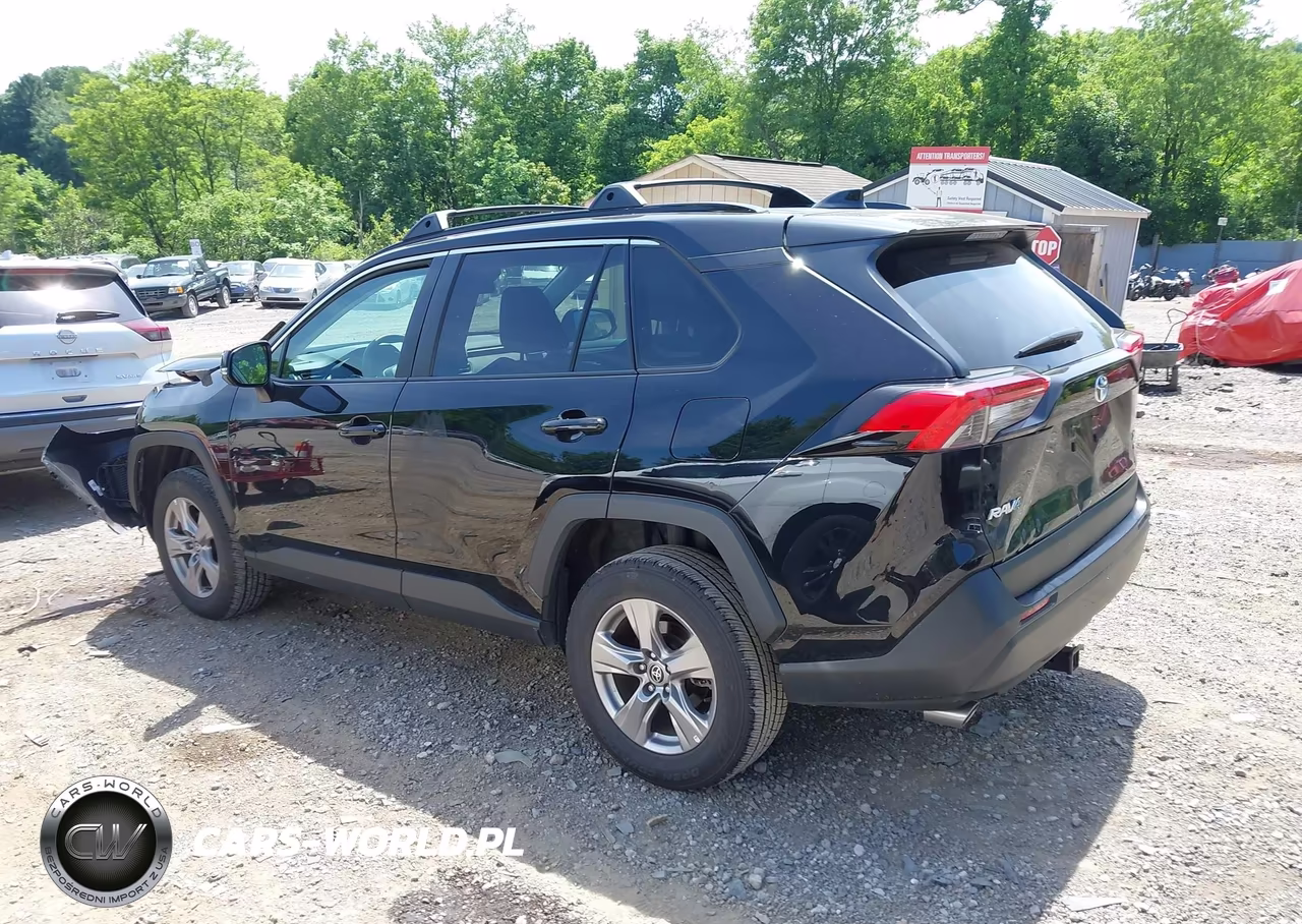 2022 Toyota Rav4 Xle VIN:2T3P1RFVXNW307729 - 3