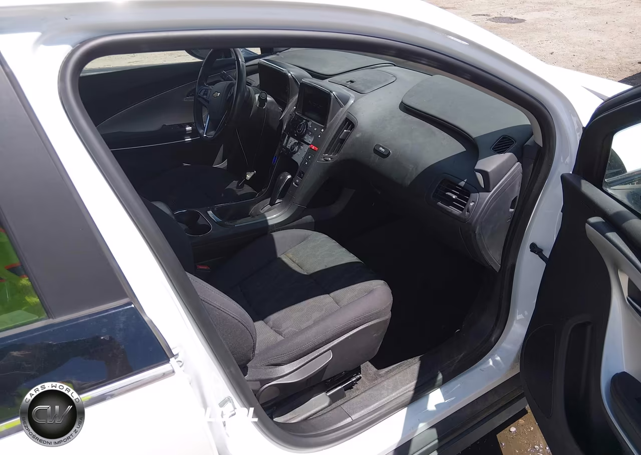 2014 Chevrolet Volt VIN:1G1RE6E48EU167397 - 5
