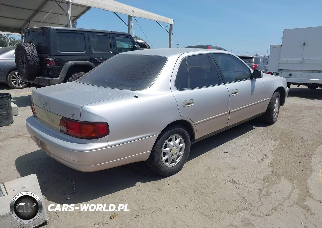 1996 Toyota Camry Dx-Le-Xle VIN:JT2BG12K4T0398495 - 4