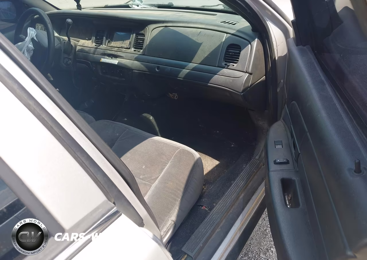 2011 Ford Crown Victoria Police VIN:2FABP7BV1BX125590 - 5