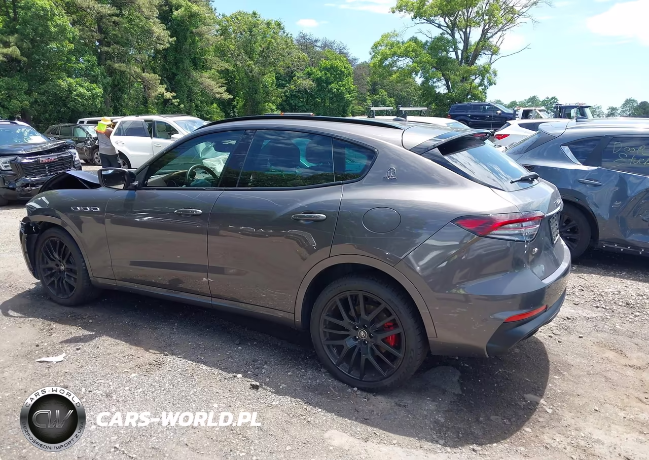 2021 Maserati Levante VIN:ZN661XUA4MX364808 - 14