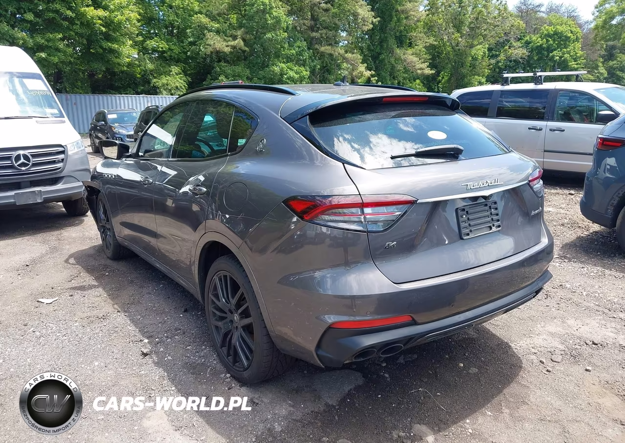 2021 Maserati Levante VIN:ZN661XUA4MX364808 - 3