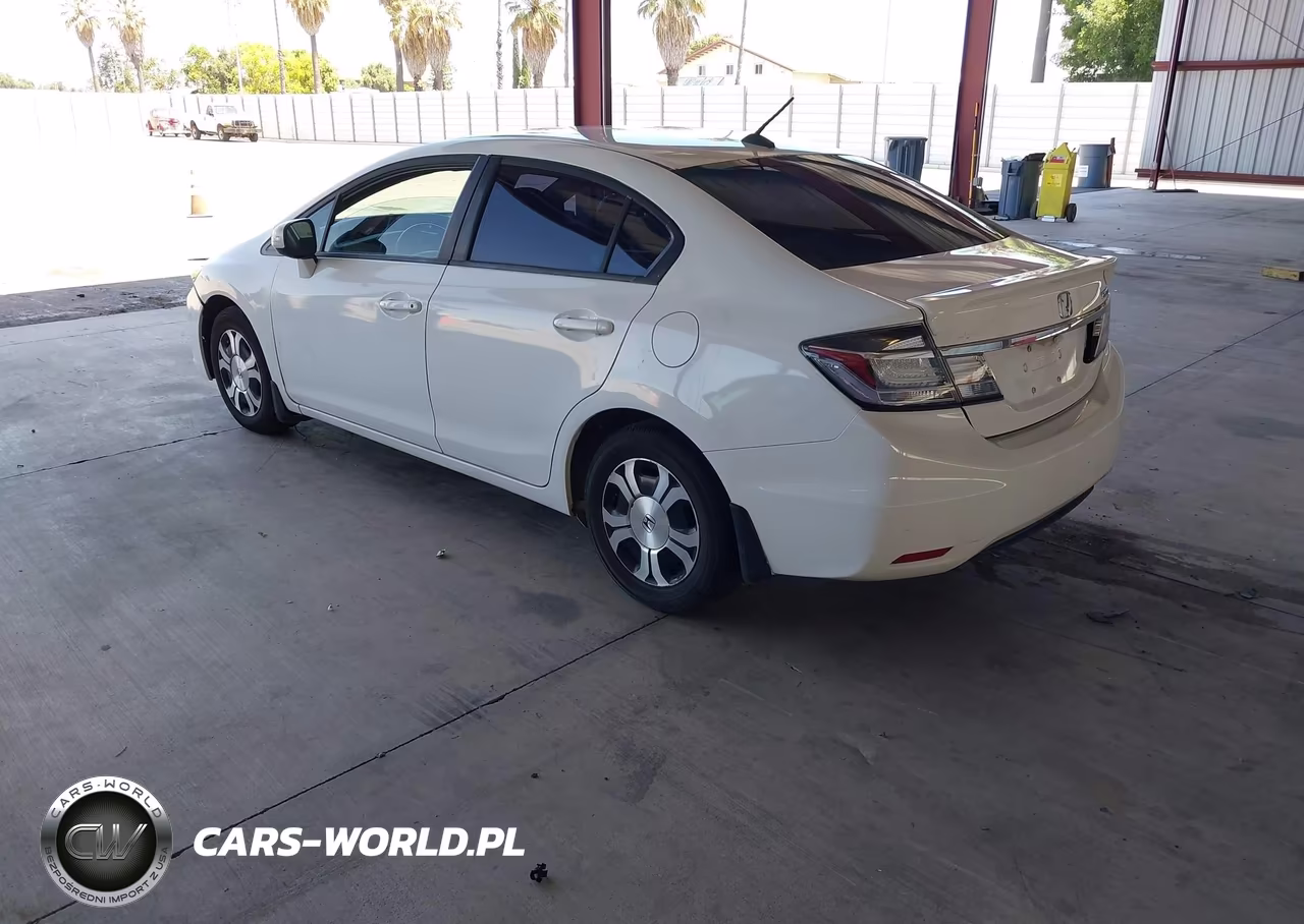 2013 Honda Civic Hybrid VIN:19XFB4F24DE200896 - 3