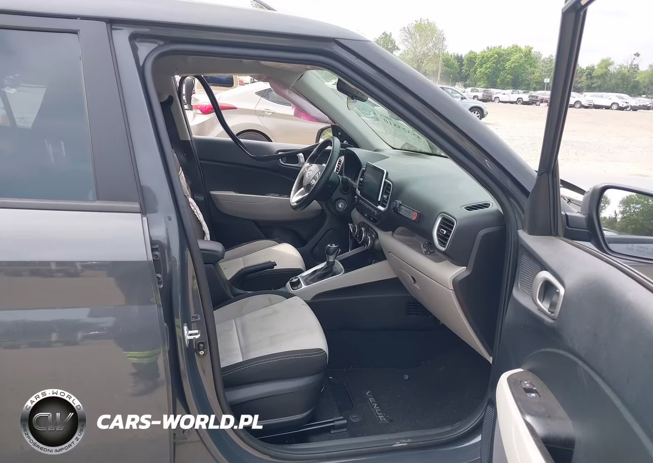 2023 Hyundai Venue Sel VIN:KMHRC8A39PU260921 - 5