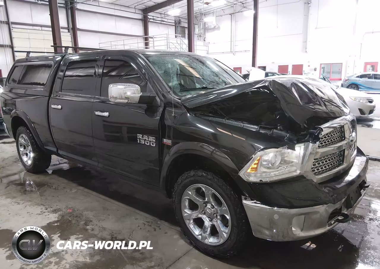 2017 Ram 1500 Laramie 4X4 6'4 Box