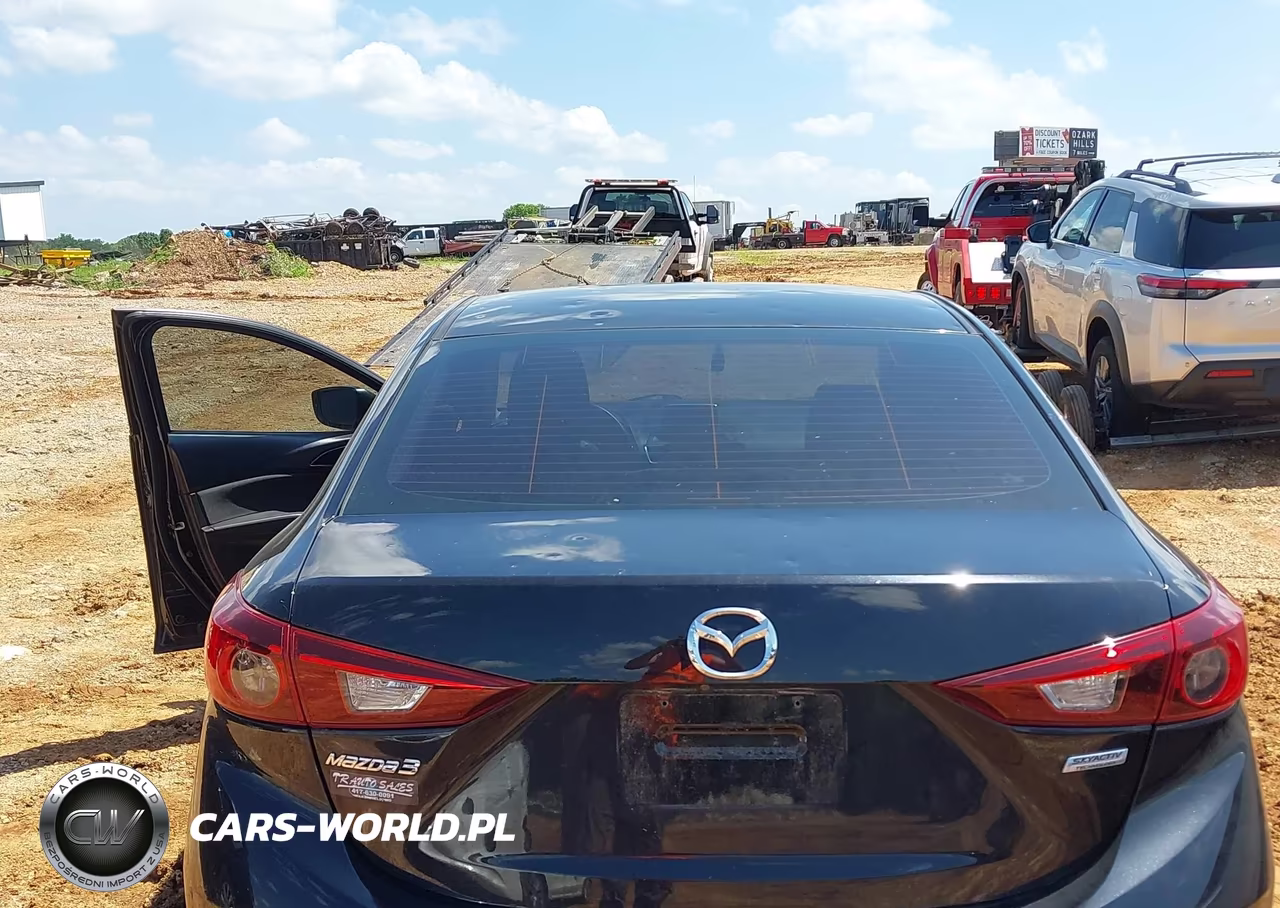 2016 Mazda Mazda3 I Sport VIN:3MZBM1U77GM305896 - 18