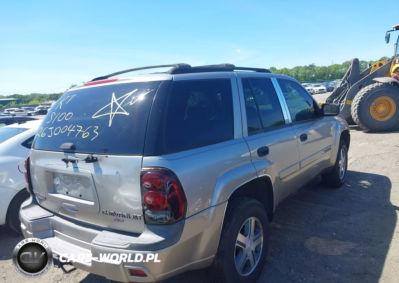2002 Chevrolet Trailblazer Ls VIN:1GNDT13S622267931 - 4