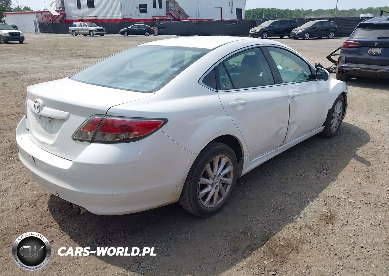 2011 Mazda Mazda6 I Touring VIN:1YVHZ8CH6B5M19074 - 4